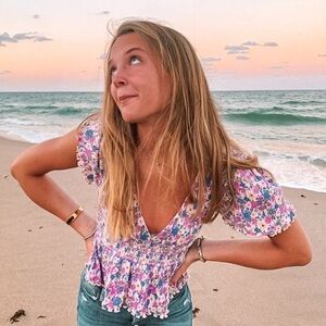 Forever 21 preppy purple floral multicolor blouse top